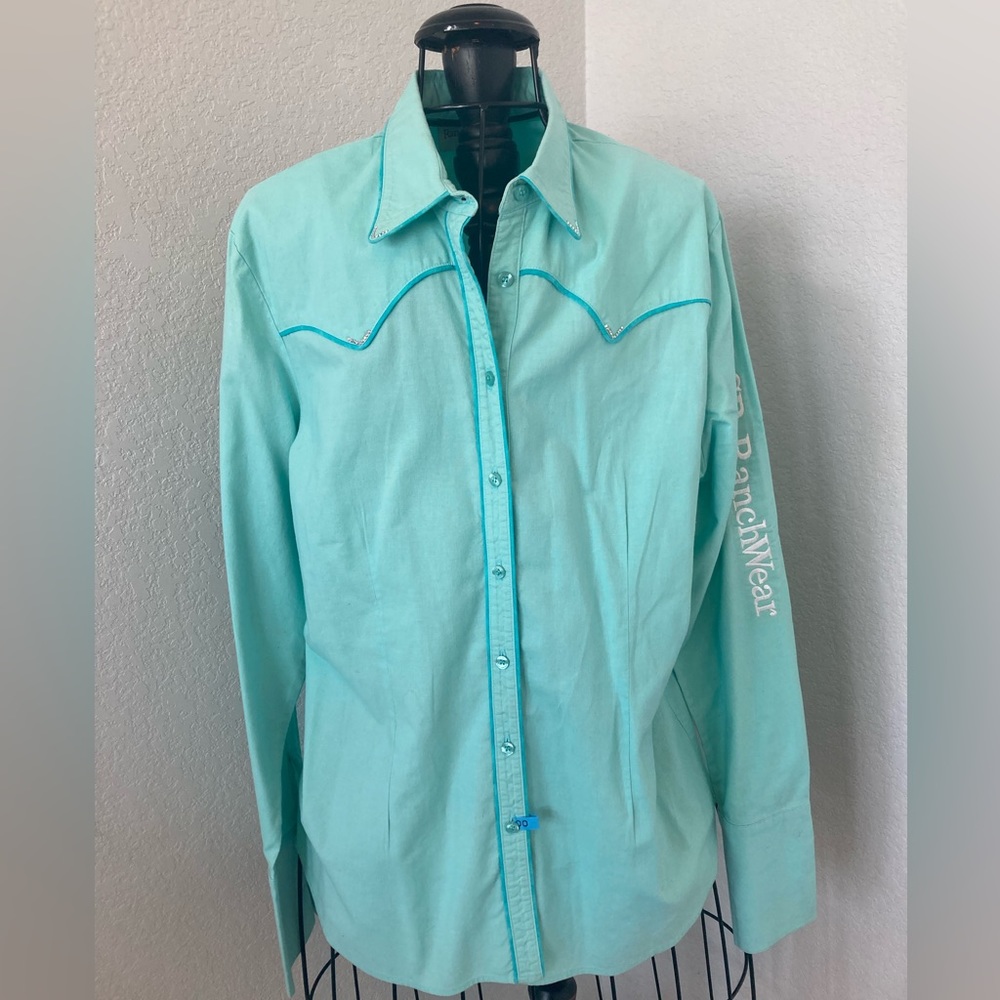 CR Ranchwear women’s turquoise button down shirt